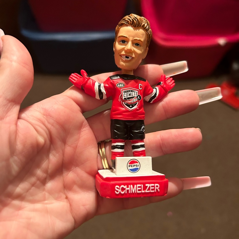 Schmelzer comets hockey team #26